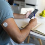Distribuição de sensor digital para pessoas com diabetes é aprovada na Câmara Municipal de Juiz de Fora