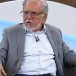 Carlos Alberto de Nóbrega passa bem, mas deve seguir internado até a próxima terça-feira (22)