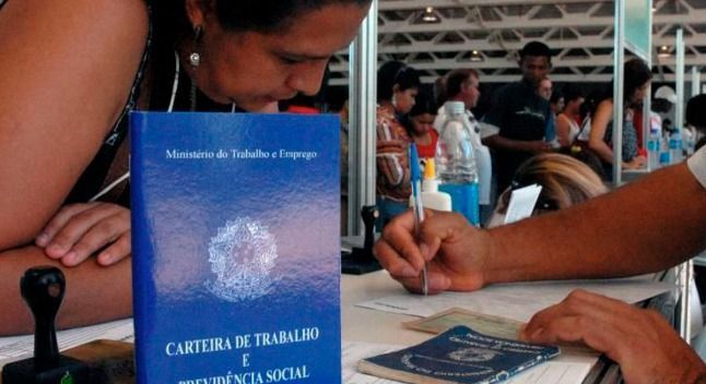 Minas Gerais lidera ranking nacional de expectativa de contratação; entenda