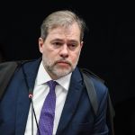 Ministro Dias Toffoli recebe alta de hospital em São Paulo após cirurgia para correção de hérnias