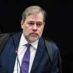 Ministro Dias Toffoli recebe alta de hospital em São Paulo após cirurgia para correção de hérnias