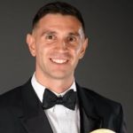 Herói da Argentina, Dibu Martínez vence prêmio de melhor goleiro do mundo