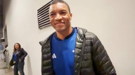 Dida, ídolo do Cruzeiro, durante entrevista à Itatiaia