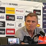 Aguirre admite estar preocupado com a situação do Santos no Brasileiro