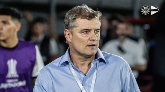 Diego Aguirre estava no comando do Santos