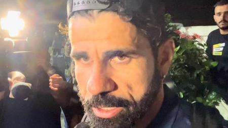 Diego Costa conversou com jornalistas após derrota do Botafogo