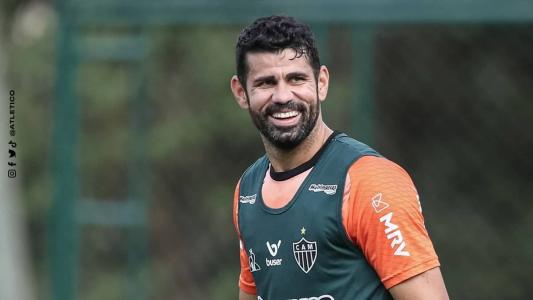 Diego Costa foi campeão brasileiro e da Copa do Brasil pelo Atlético, em 2021