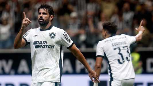 Diego Costa foi punido por declarações dadas após o jogo contra o Atlético, em Belo Horizonte