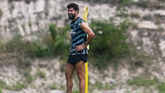 Diego Costa vai reencontrar o Atlético pelo Botafogo