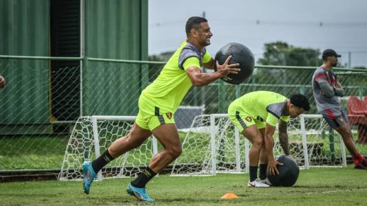 Diego Souza, atacante do Sport