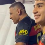 Diego Souza sobe ao gramado da Ilha e é ovacionado pela torcida do Sport