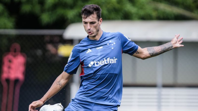 Atacante recuperado? Cruzeiro tem novidade em campo às vésperas da semi do Mineiro