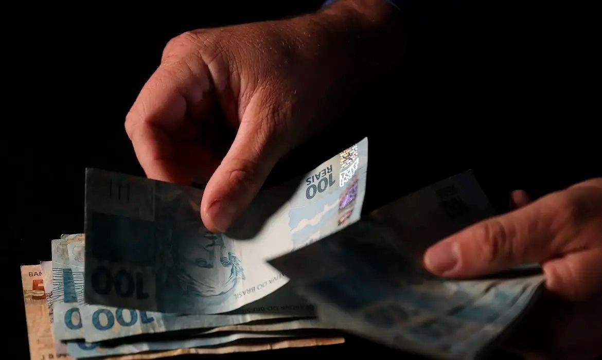 'Dinheiro esquecido': uma única pessoa tem mais de R$11 milhões para resgatar