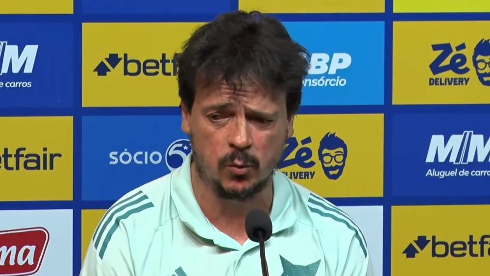 Pressionado, Diniz tem reunião com diretoria do Cruzeiro e revela tema da conversa