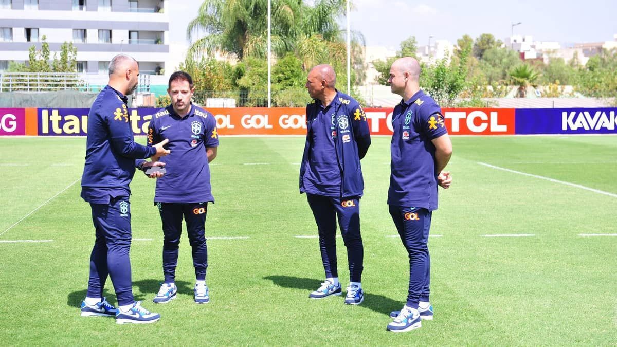 Seleção se apresenta em Belém com Diniz e atletas que atuam no Brasil