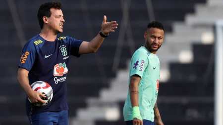 Diniz e Neymar em treino da Seleção Brasileira