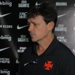 Brenner e Hinestroza vão estrear pelo Vasco no Brasileiro? Diniz responde