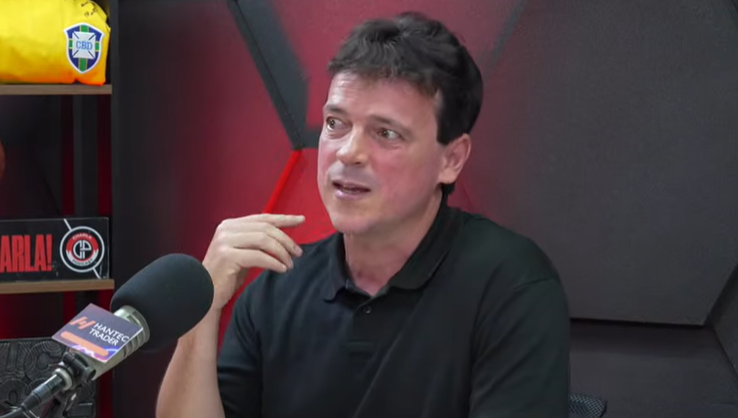 Diniz quebra silêncio sobre demissão no Cruzeiro e detalha relação com diretoria