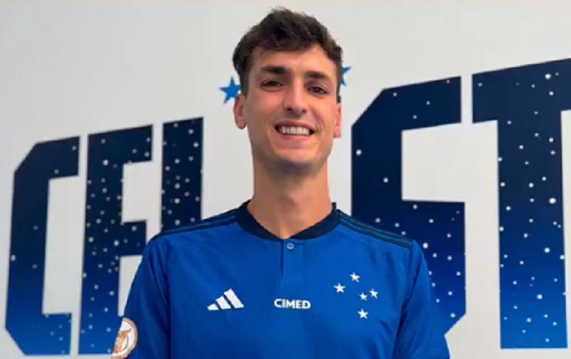 Cruzeiro anuncia contratação do atacante argentino Juan Ignacio Dinenno