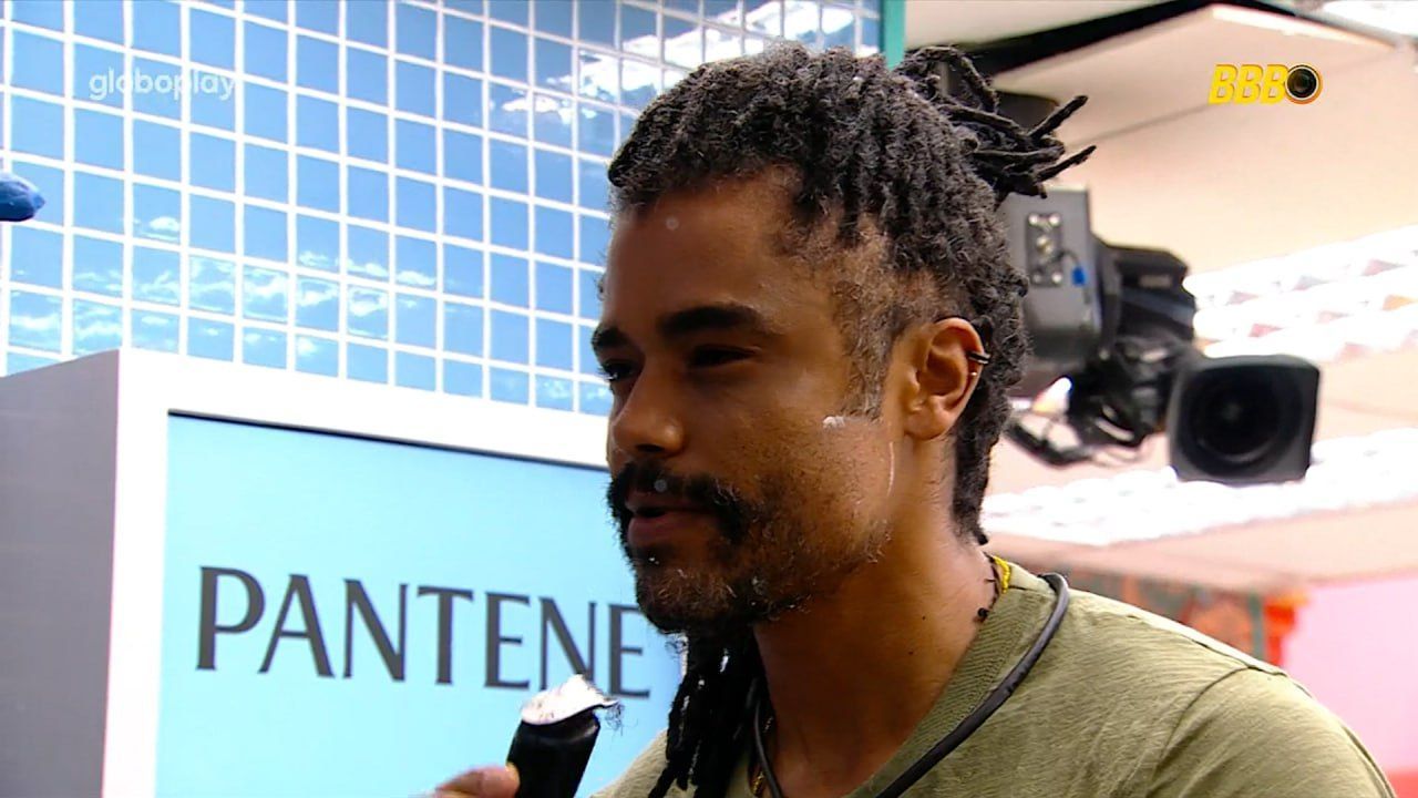 BBB 25: Diogo aparece sem barba e Aline e Gracyanne têm reação inesperada; vídeo