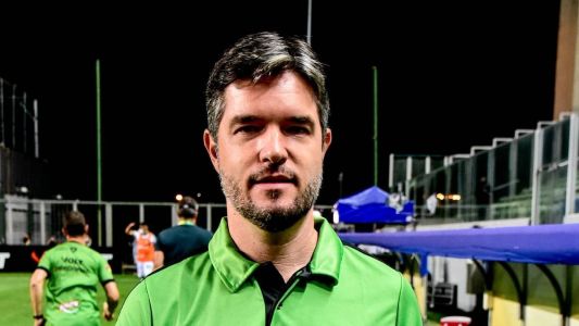 Diogo Giacomini comanda o América de forma interina nesta quinta; o argentino Fabián Bustos será o treinador a partir da próxima partida