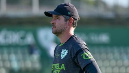 Diogo Giacomini será técnico interino do América pela segunda vez em 2023