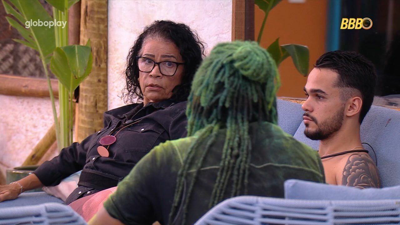 No BBB 25, Aline e Diogo têm DR e dona Vilma faz pedido polêmico