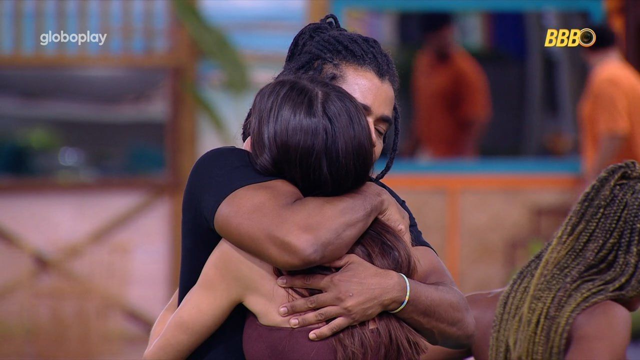 Atores da Globo se unem para eliminar Diogo Almeida ou Vitória Strada do BBB 25
