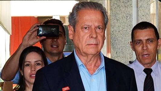 Dirceu foi condenado em meio à Operação Lava Jato, mas pena foi reduzida à metade pelo STJ