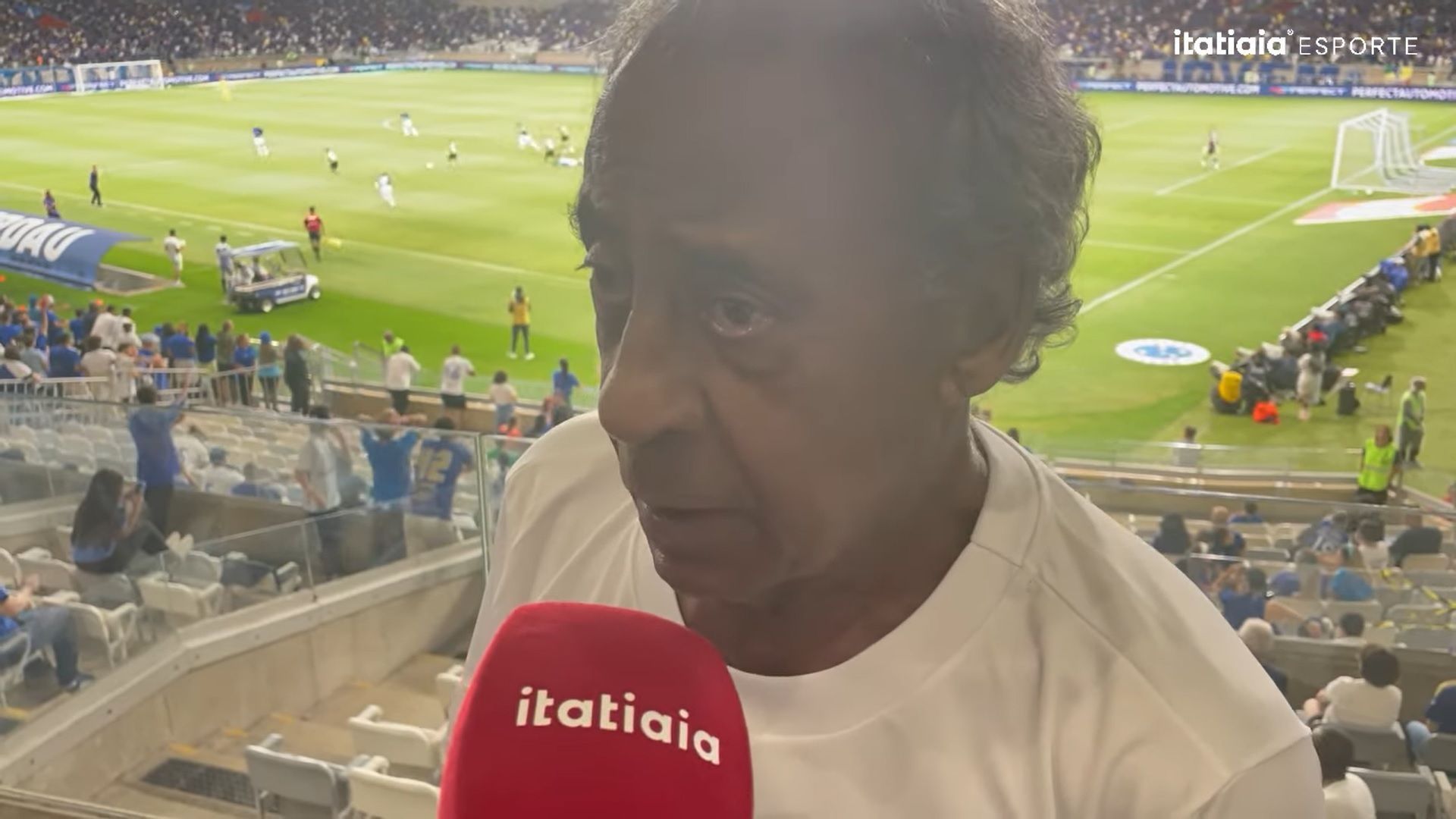 'Ronaldo abriu portas do Cruzeiro para mim novamente', diz ídolo eterno do clube