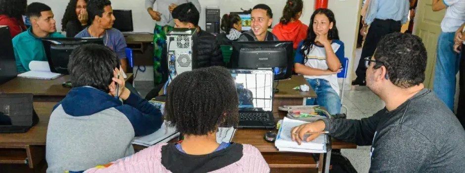 Minas Gerais implanta sistema eDoc para digitalização de documentos escolares