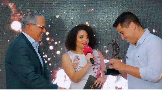 Diretor de futebol do Cruzeiro recebeu Troféu Guará pelo título da Raposa na Série B 2022