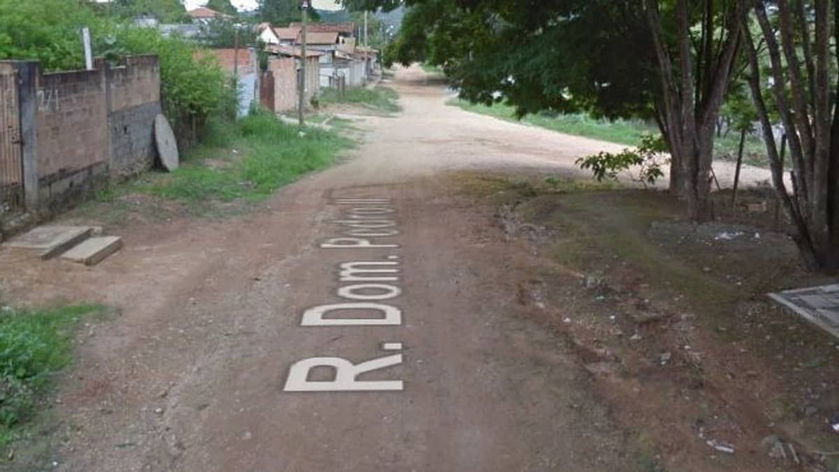 Polícia prende dois suspeitos por ameaça em escola de Mateus Leme 