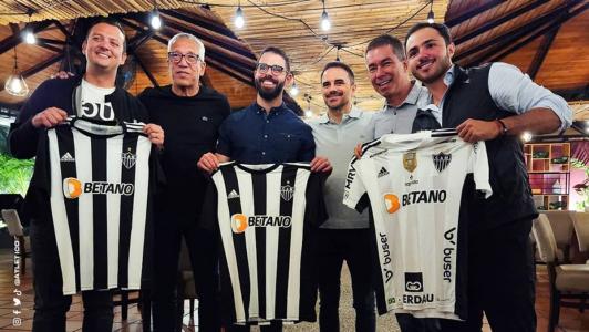 Diretores de Carabobo e Atlético se reuniram em confraternização
