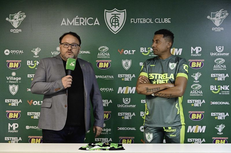 Em busca de reforços, América tenta a contratação de atacante do Cruzeiro