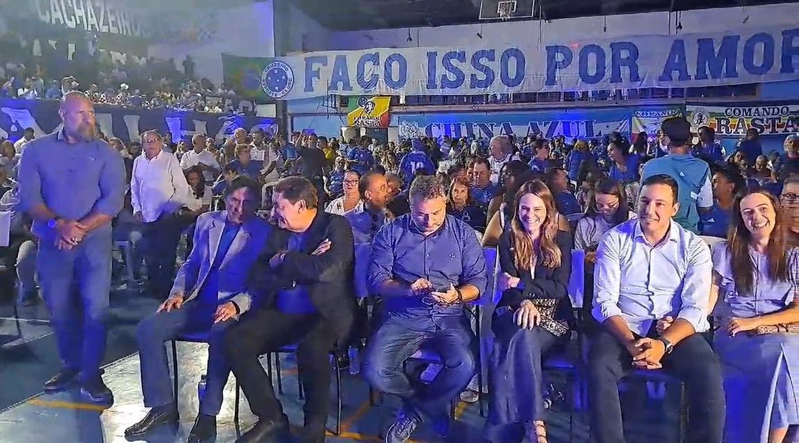Pedrinho rasga elogios a reforços e 'revela' mais contratações para o Cruzeiro