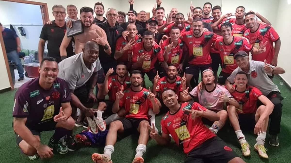 Técnico do Pouso Alegre define triunfo sobre o Cruzeiro: 'vitória gigante'