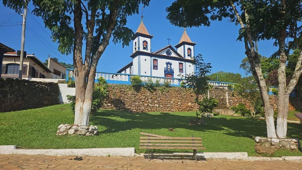 Vale tem até o fim da tarde para apresentar mancha de inundação de barragem em Mariana 