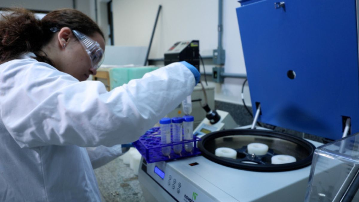 Pesquisa mineira inova na produção de hidrogênio verde utilizando nióbio