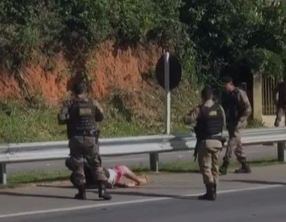 Perseguição termina com dois suspeitos mortos e um ferido em Divinópolis