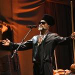Carlinhos Brown e Orquestra Ouro Preto se apresentam na Bahia