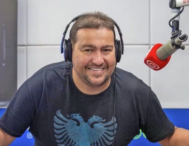 DJ Caverna, símbolo do funk carioca, morre aos 44 anos