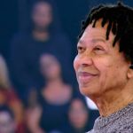 Djavan relembra encontro com ‘irmão gêmeo’ na Paraíba