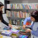 Campanha de arrecadação de livros beneficia crianças e adolescentes em Mariana