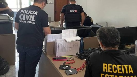 Documentos foram apreendidos na casa de Alvimar Perrella, em Nova Lima