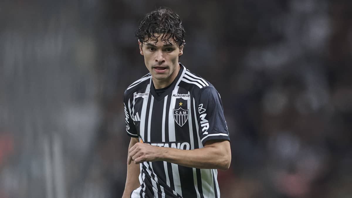 Atlético: Dodô volta a ser acionado por Coudet após quase um mês