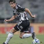 Dodô no Santos? Turra comenta possível contratação de lateral do Atlético