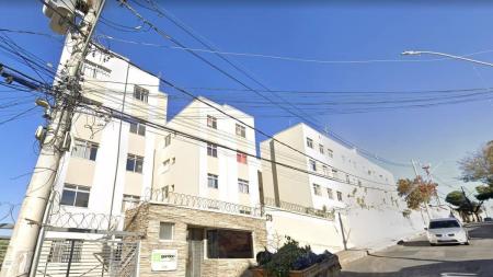 Dois apartamentos do primeiro andar foram interditados preventivamente pela Defesa Civil