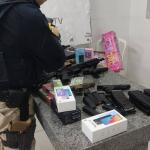 Vídeo: carros são flagrados pela PRF com mercadorias vindas de Foz do Iguaçu sem nota fiscal