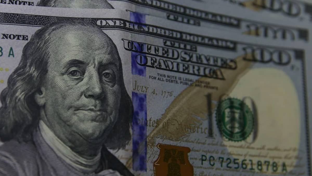 Em dia de feriado nos EUA, mercado brasileiro reforça voto de confiança ao governo